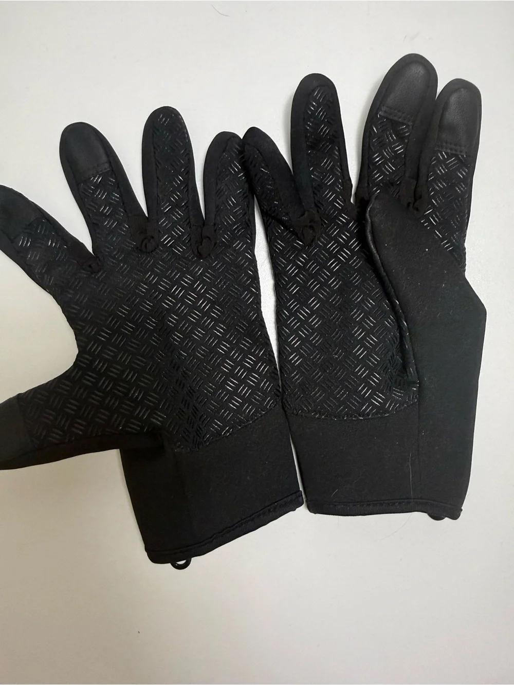 Black Winter Gloves with Zip Detail